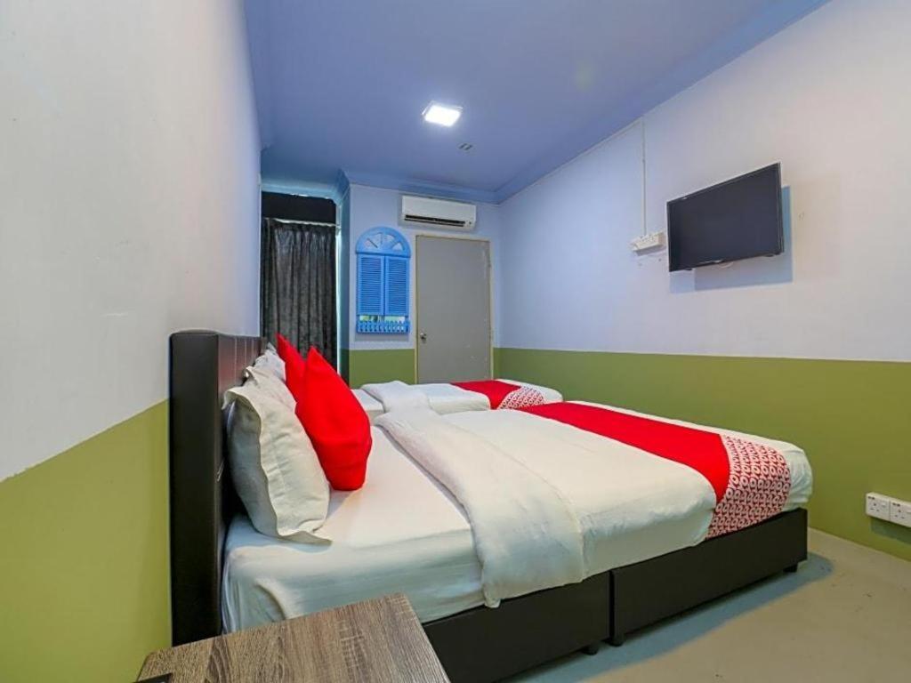 Oyo 90126 Pen U Cottages Dungun Buitenkant foto
